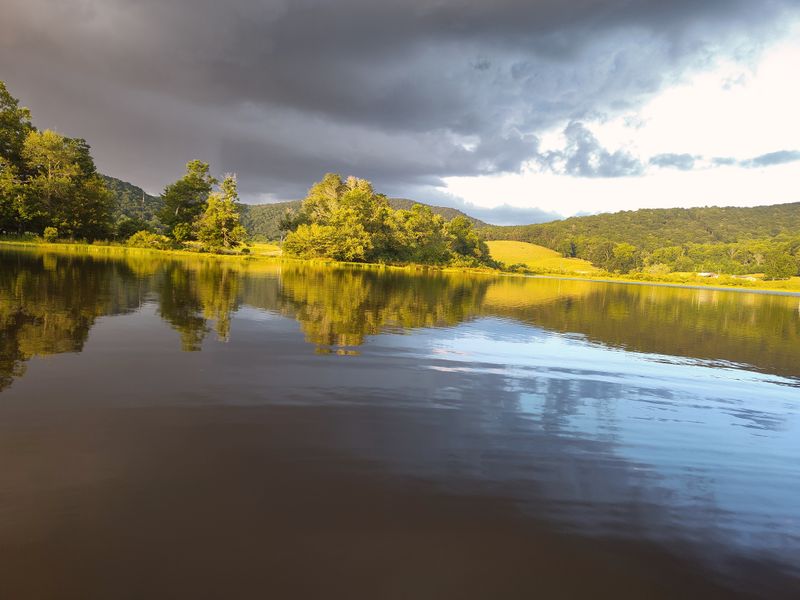 Woody Lake Changes The Mood