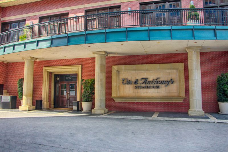 Vic & Anthony's Steakhouse