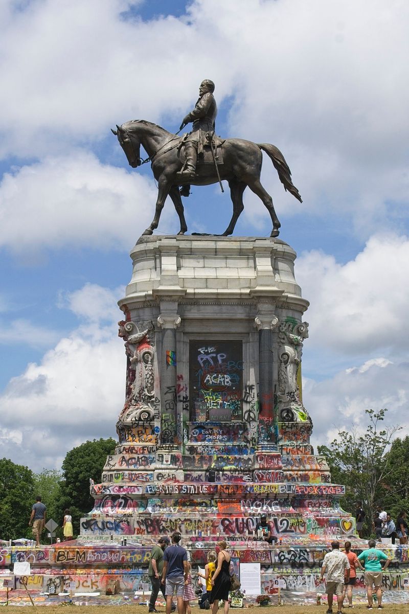 Monument Avenue in Richmond