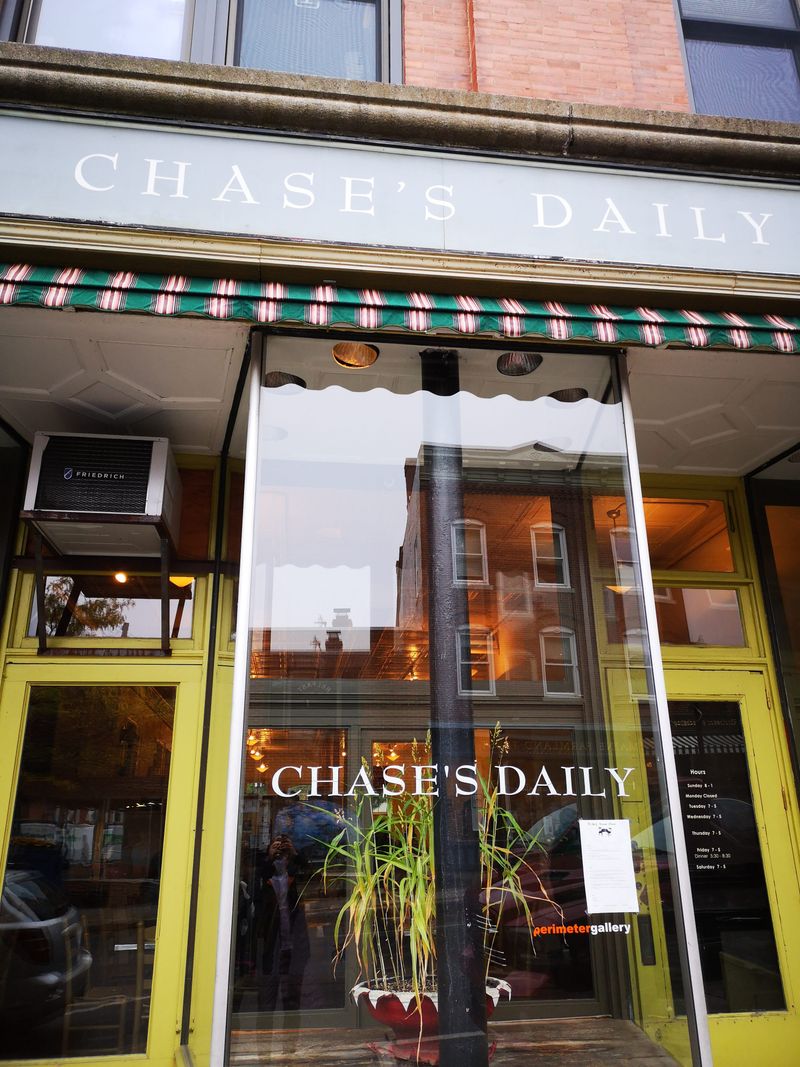 Chase’s Daily, Belfast