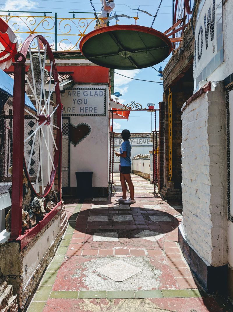 The Scavenger Hunt That Makes You Really Look