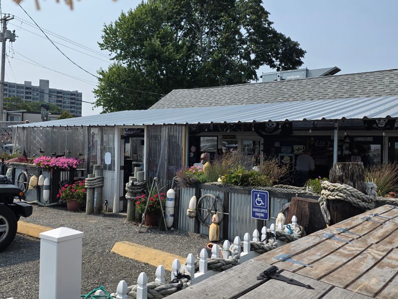 Convenient Location with Easy Access