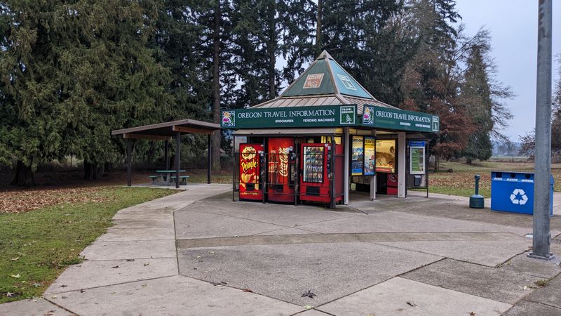 The Oregon Coast, a year round rhythm