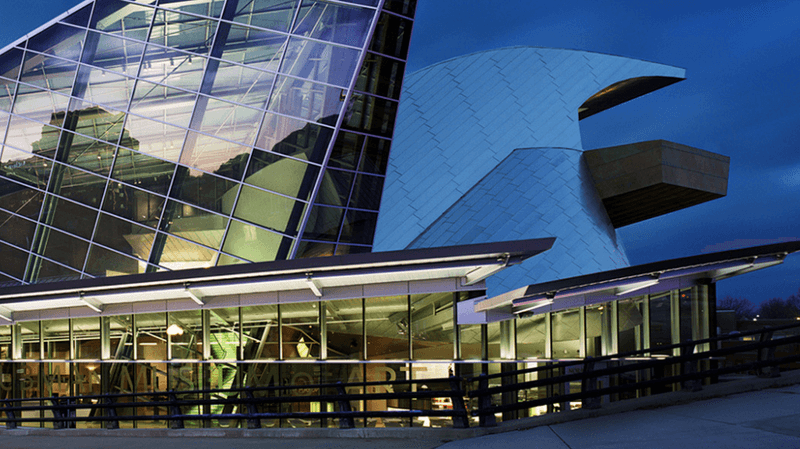 Taubman Museum Of Art