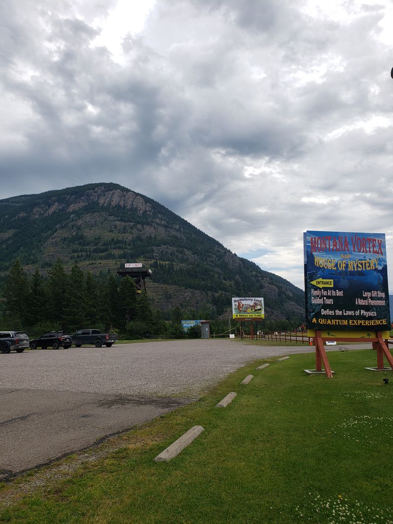 The Setting Adds To The Mood