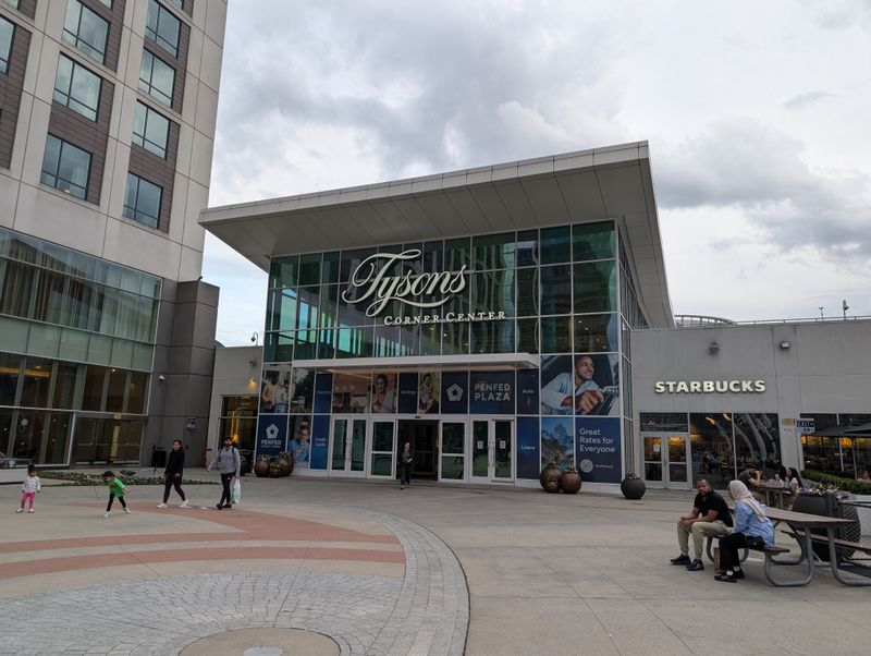 Tysons Corner Center