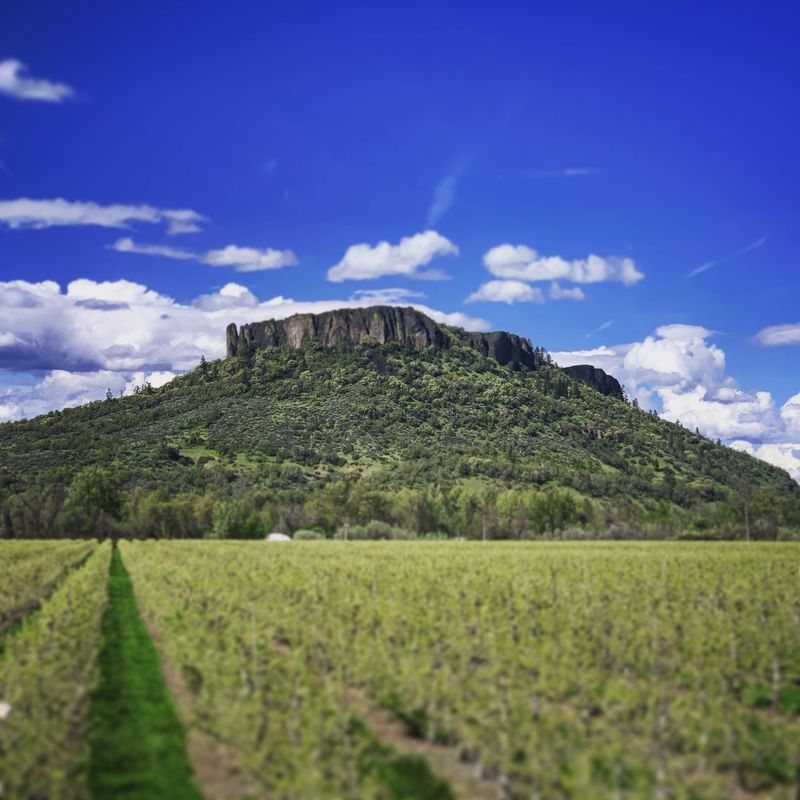 Table Rocks (Medford)