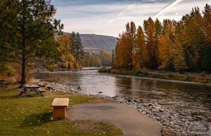 Residents Measure Time By Seasons, Not Weekends