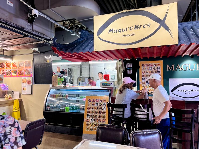 Maguro Brothers, Hawaii Chinatown