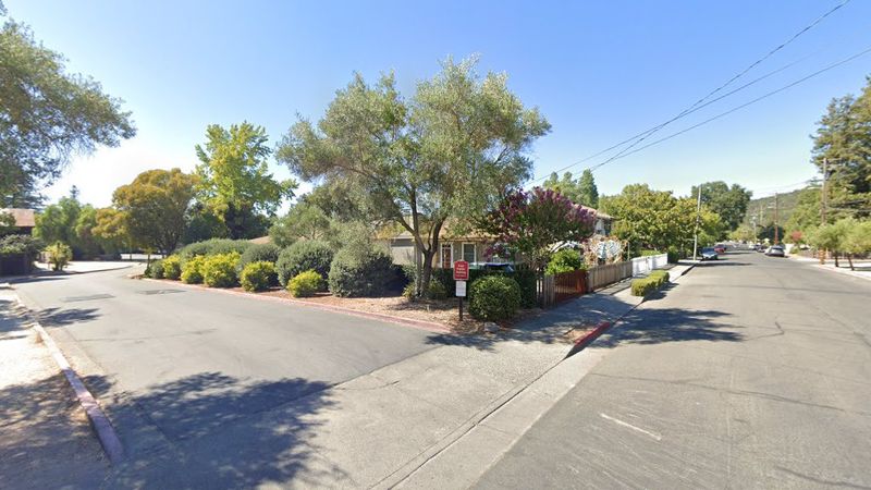 Free All Day Parking, Sonoma