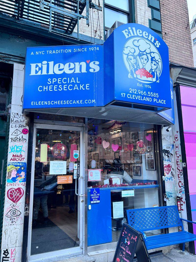 Eileen's Special Cheesecake