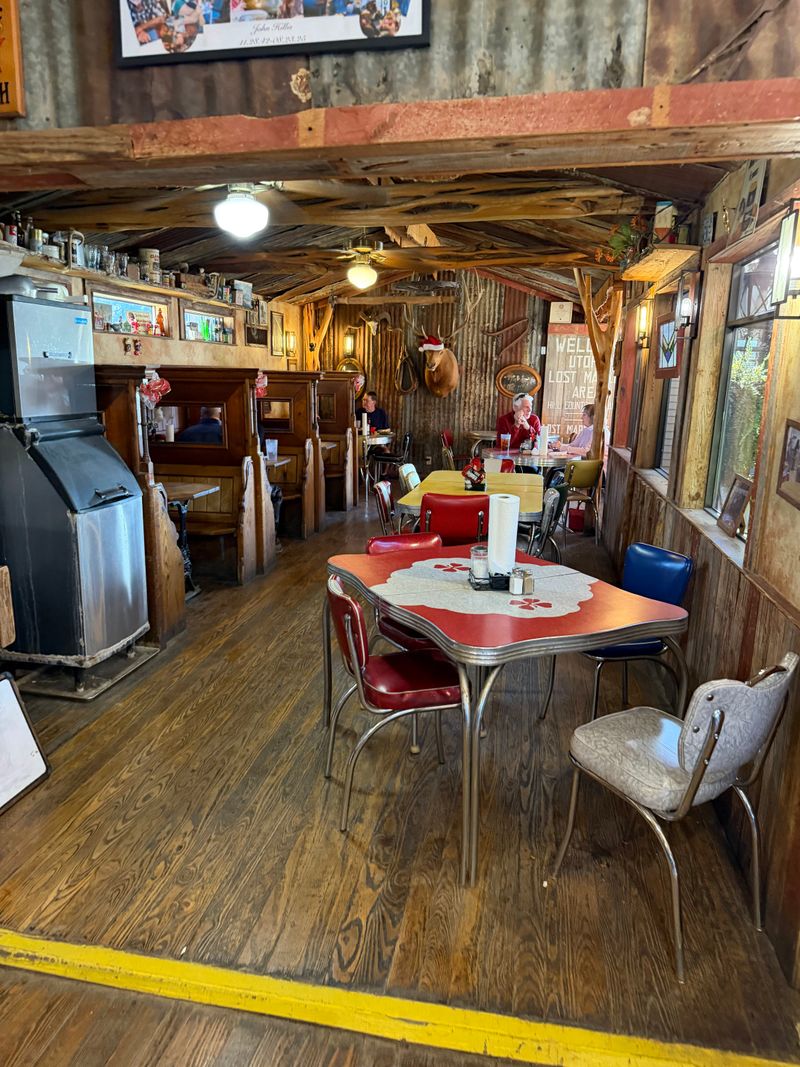 Lost Maples Café, Texas