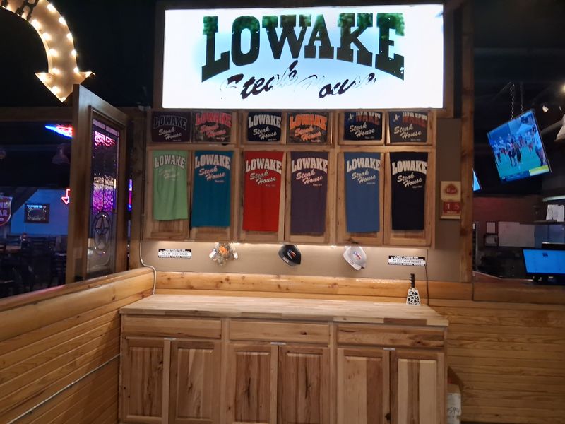 Rowena: The Tiny Town with Big Flavor