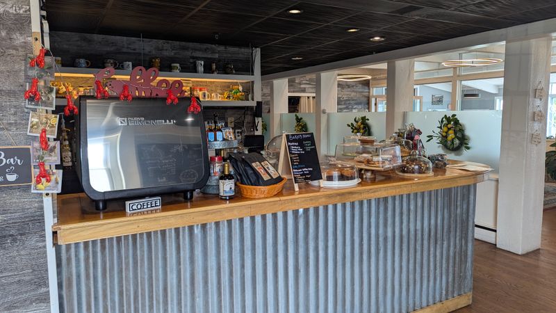 Owls Nest Coffee & Cafe