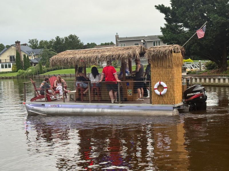 Unique Tiki Boat Tours For Groups Wanting Relaxed Social Experiences