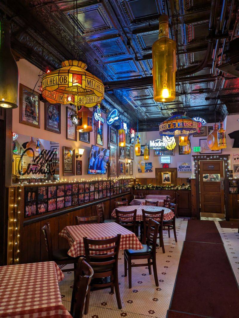 Old-School Atmosphere with Checked Tablecloths and Neon Lights