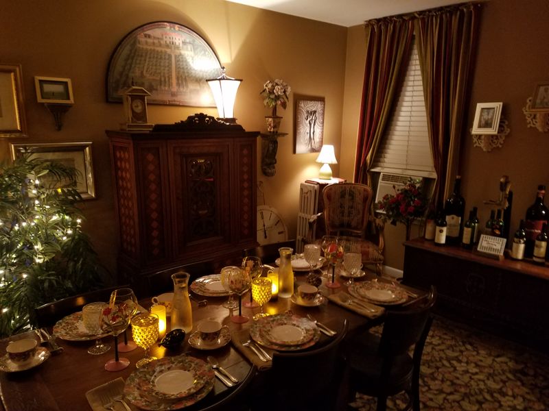 Come Hungry And Leave Thanksgiving Full