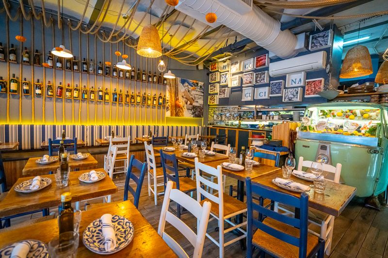 Piccola Cucina Estiatorio, Classic Italian With Waterfront Views