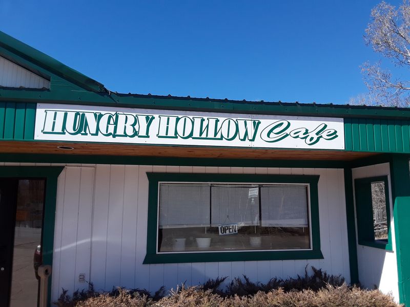 The Hungry Hollow Cafe