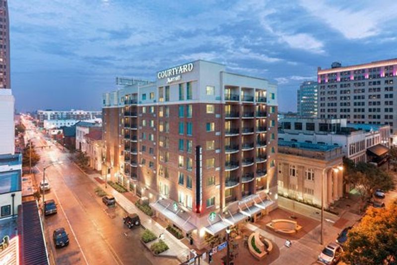 Hotels May Fill Up Suddenly