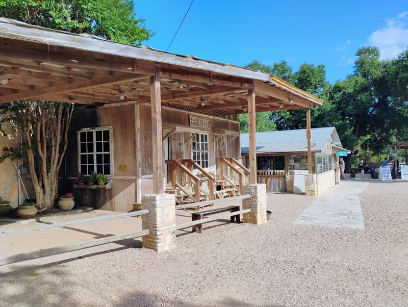 Salt Lick BBQ in Driftwood