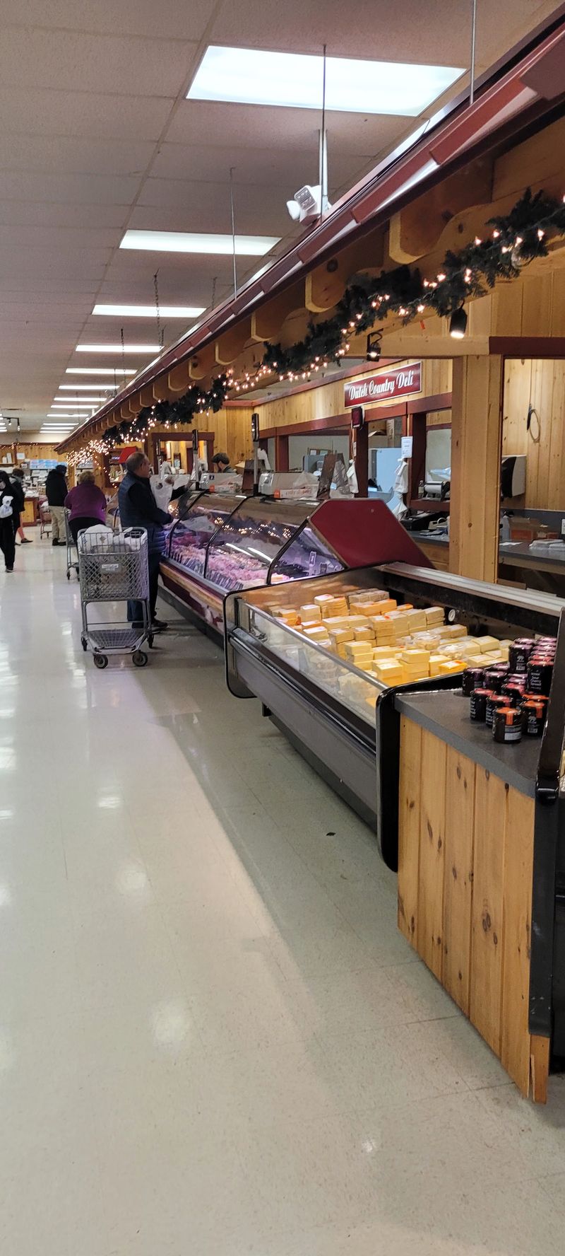 Deli Counter Loaded With Premium Lunch Meats And Cheeses