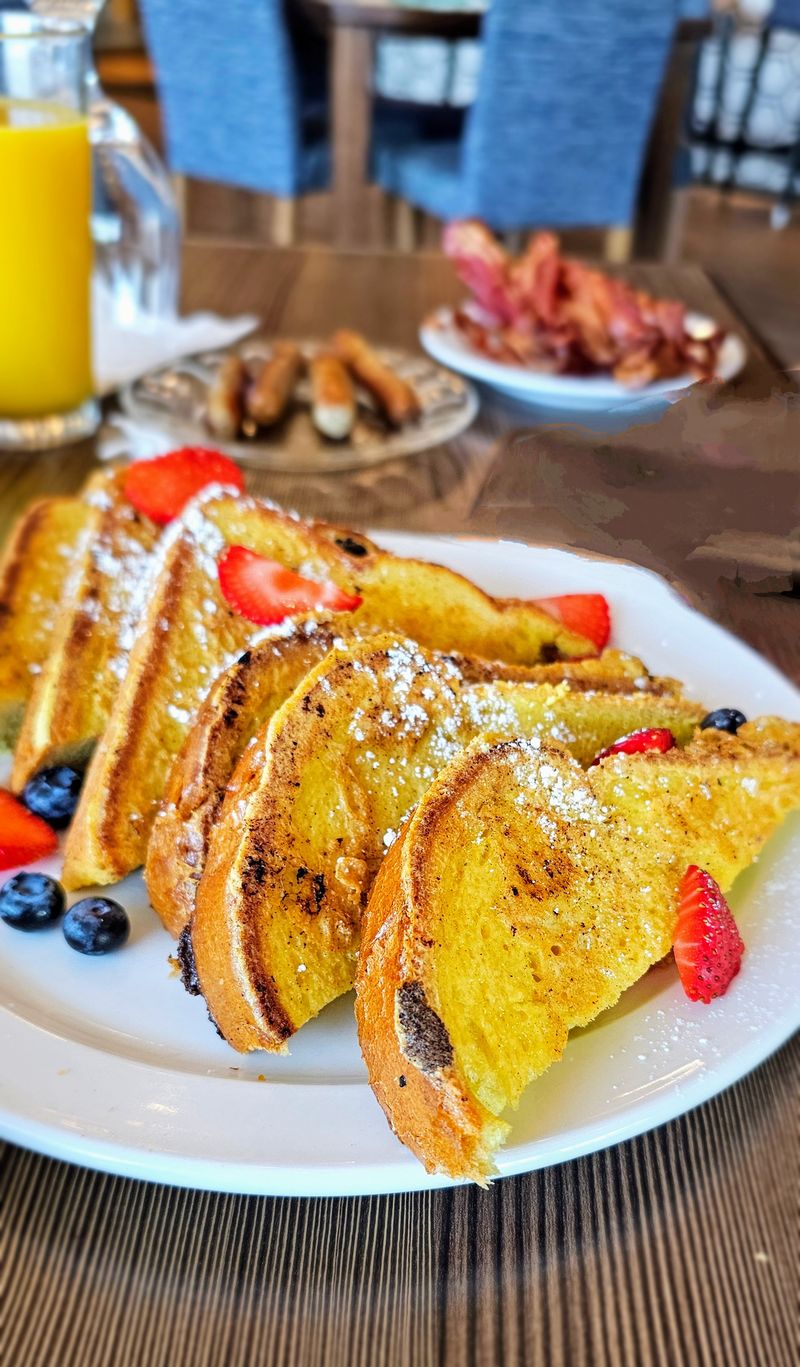 Dining Options That Satisfy Every Craving and Budget