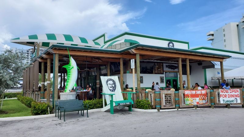 Flanigan’s Seafood Bar & Grill