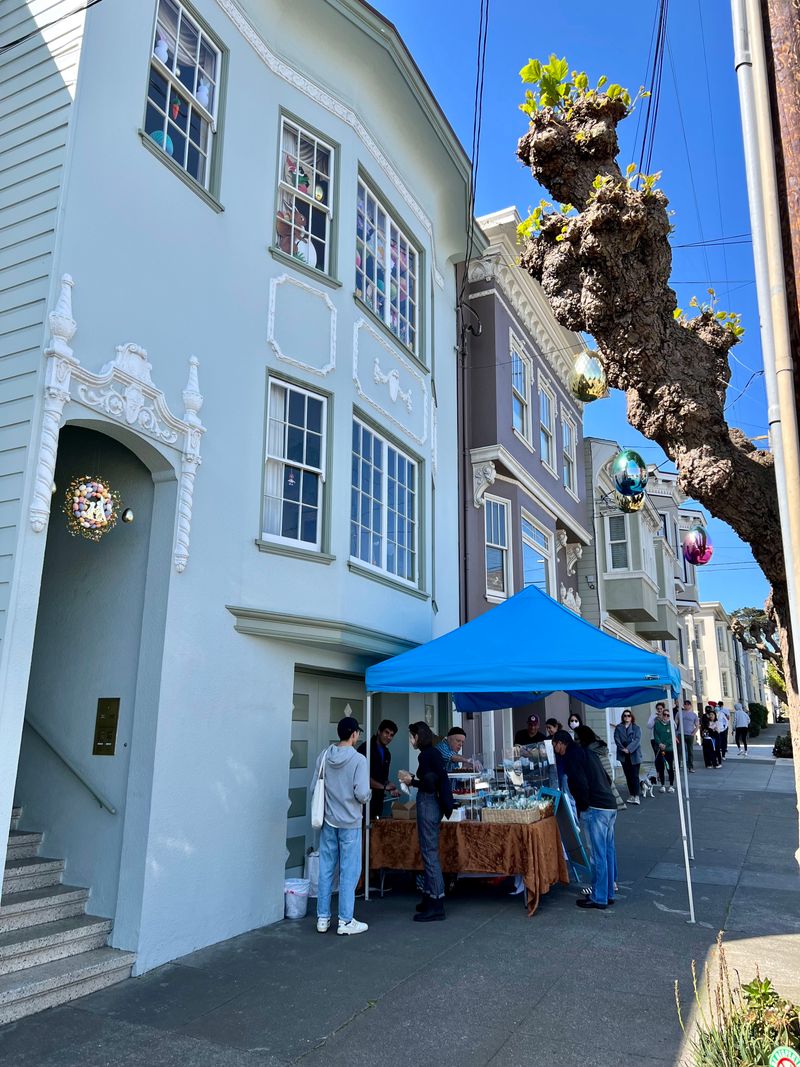 Patisserie On California