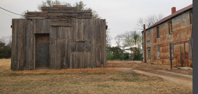 Arkansas Tom Fought From a Second-Story Window Like a Fortress