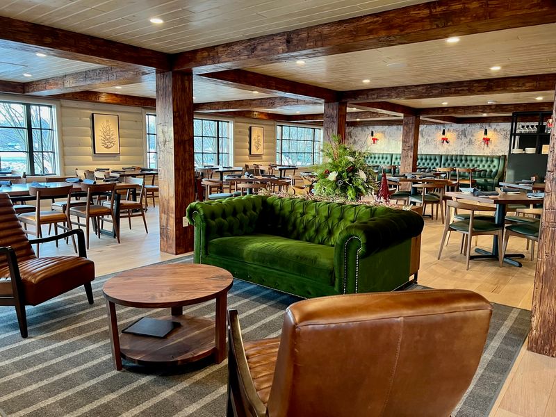 Karl’s Cabin – Plymouth