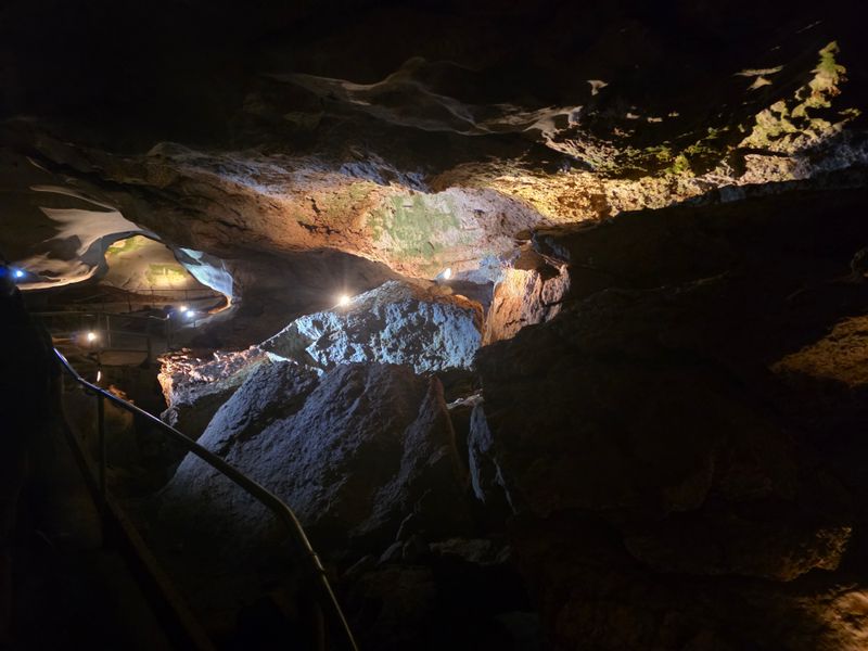Alabaster Caverns State Park Near Freedom