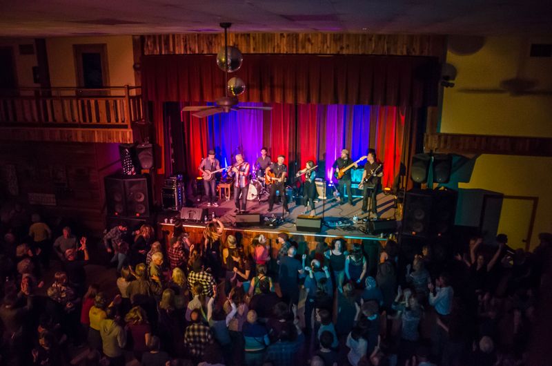 Short Visits Miss Community Patterns