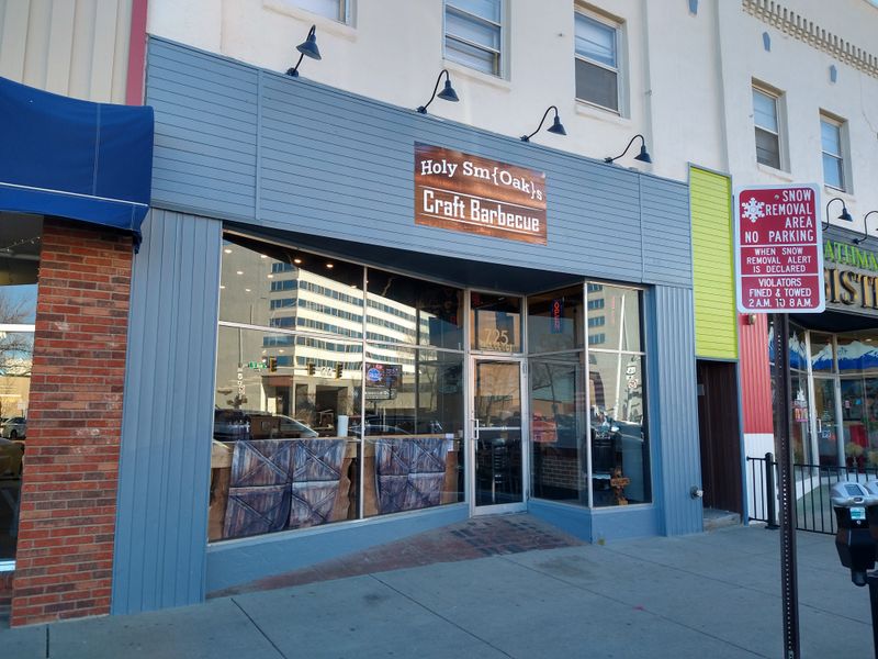 Holy Sm(oaks) Craft BBQ