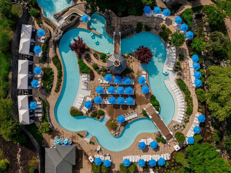 Family-Friendly Water Park and Pool Complex