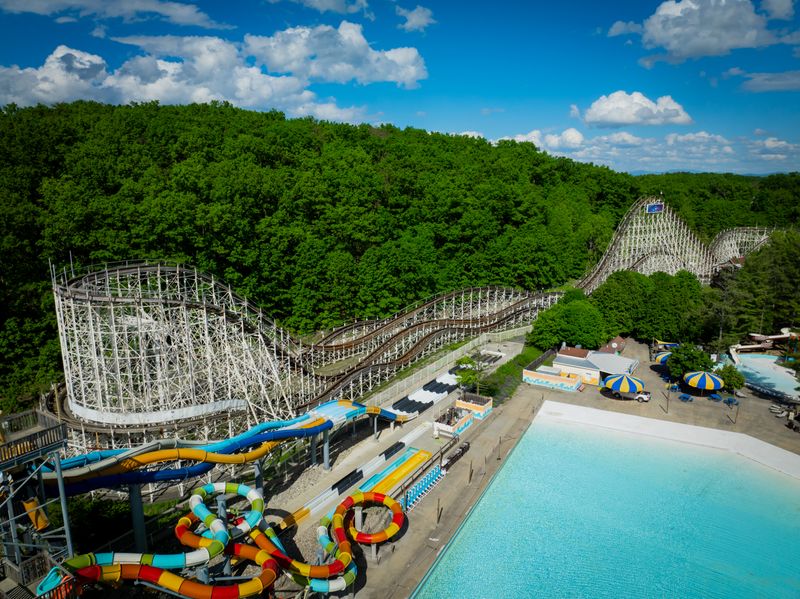 Six Flags Great Escape