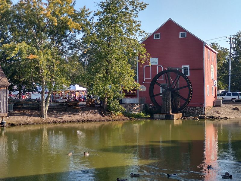 Artisan Demonstrations Showcasing Traditional Crafts