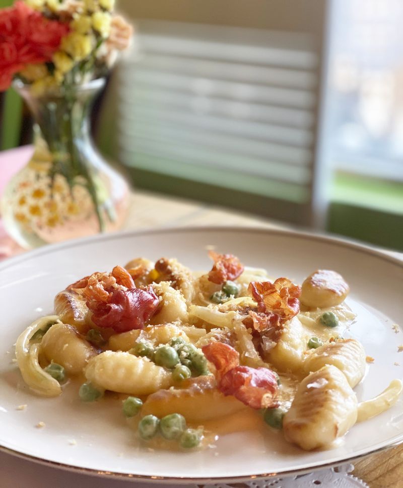 Location Ambiance Completes the Experience