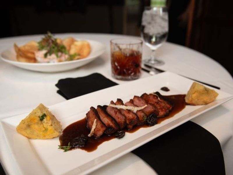 Perfect Atmosphere for Celebrations Without the Pretentious Vibe