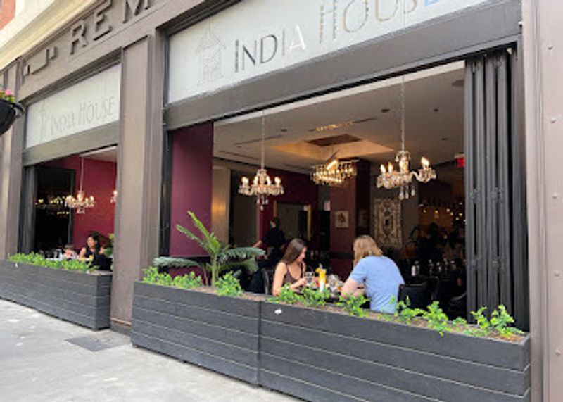 India House Restaurant (River North)
