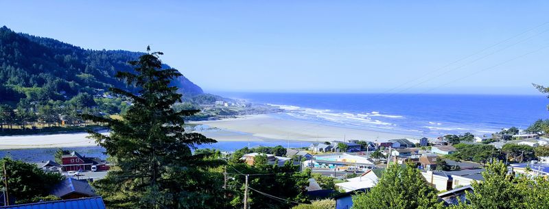 Yachats: Where the Ocean Swallows Thor's Well