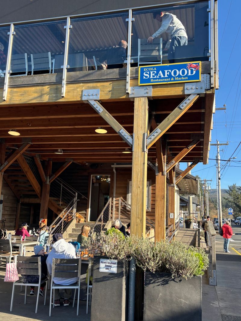 Ecola Seafoods Restaurant & Market (Cannon Beach)