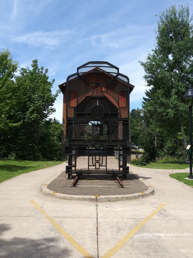 Cottage Grove: Classic Oregon With Historic Soul