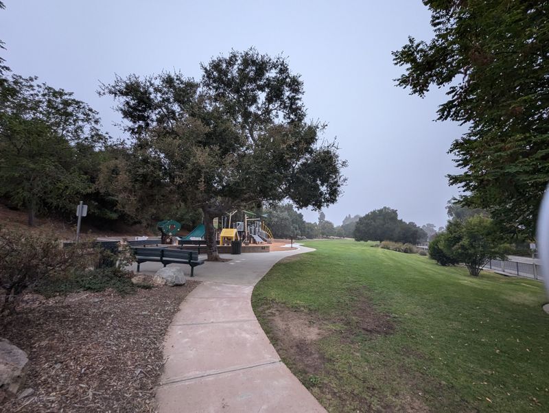 Newbury Gateway Park (Newbury Park)