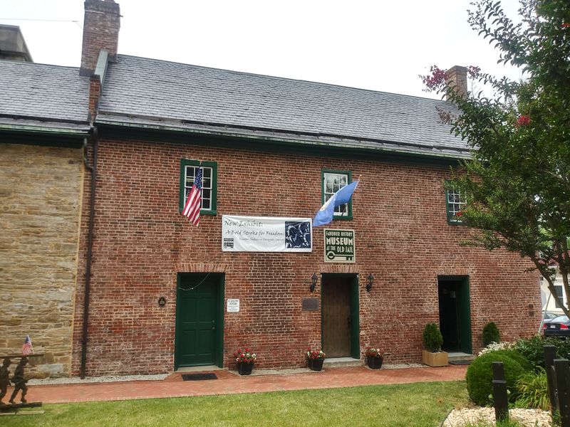 Mosby Heritage Area for History Buffs