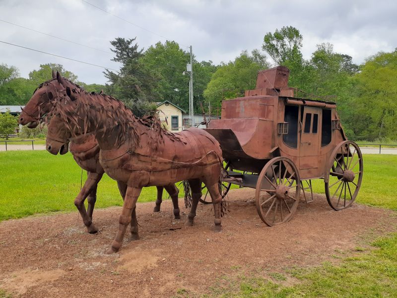 Jefferson: Victorian Splendor Frozen in Time