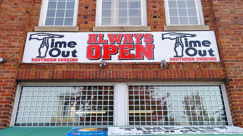 Time-Out Chicken, Charlotte