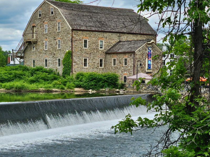 A Charming Town Setting That Extends the Experience