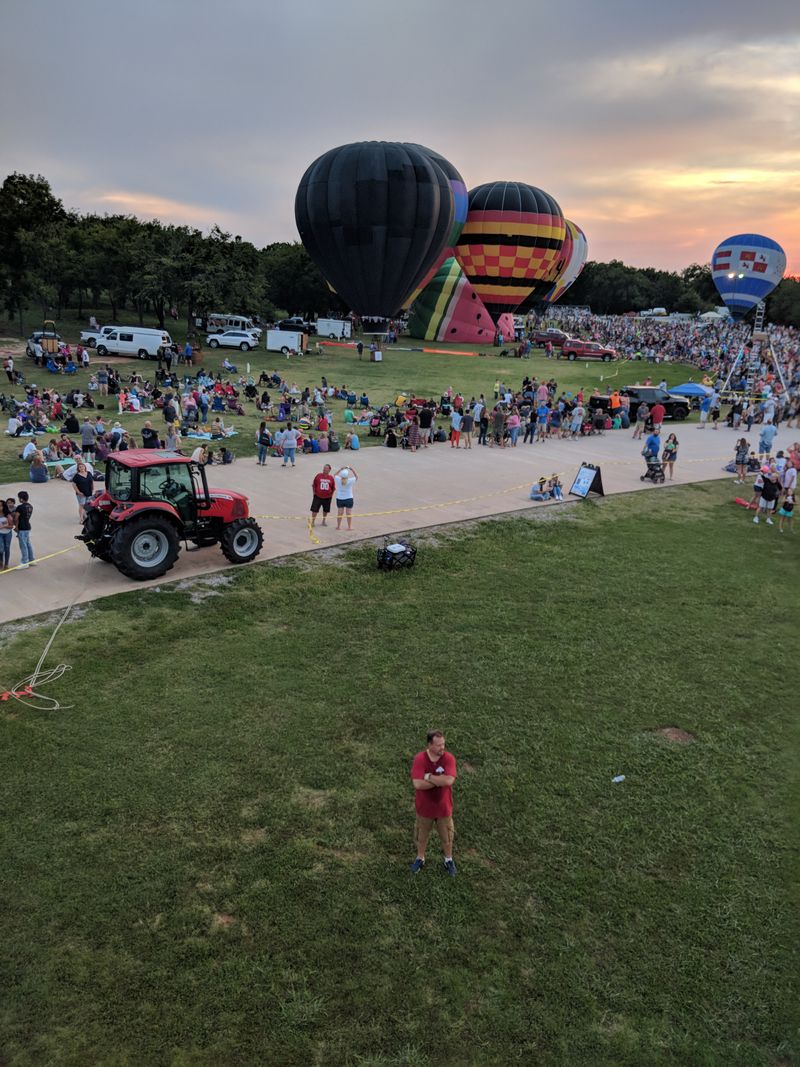 Tethered Balloon Rides for the Brave and Curious