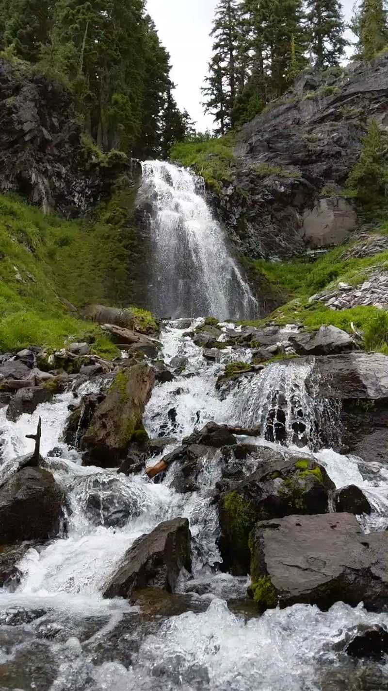 Off-the-Beaten-Path Location Away From Rim Madness